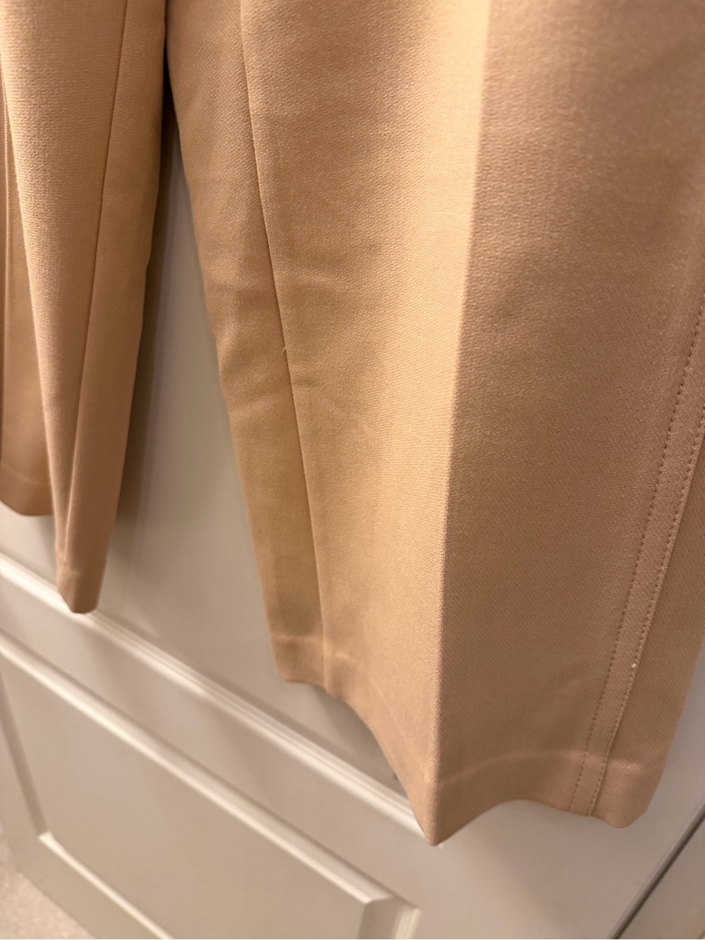 Ann Taylor Men's Tan Chinos - Picture 2 of 5